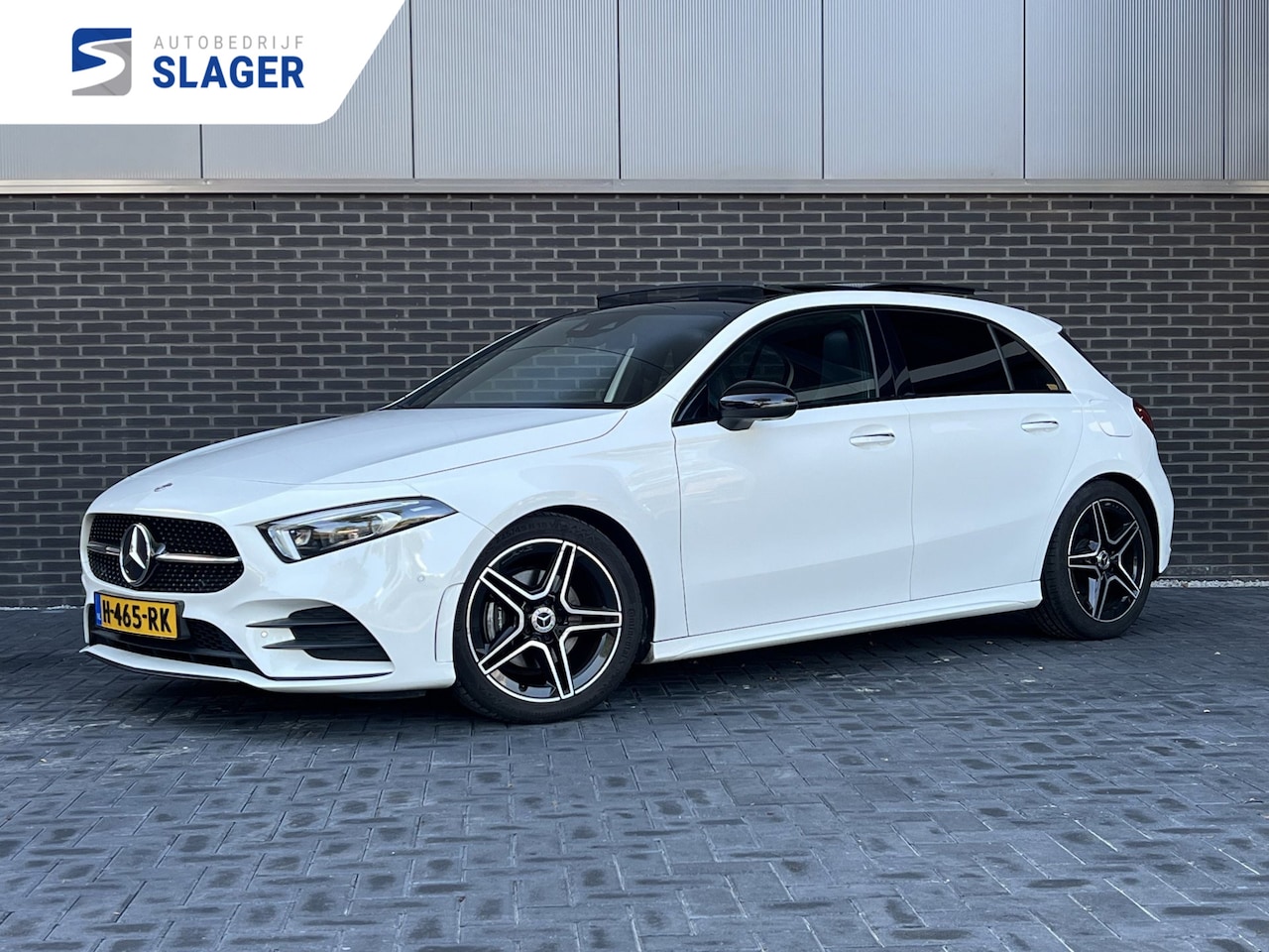Mercedes-Benz A-klasse - 180 Business Solution AMG - Pano|Camera|Memory|Stoelverwarming|Lane assist - AutoWereld.nl
