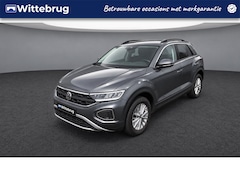 Volkswagen T-Roc - 1.0 TSI Life Business Navigatie / Parkeersensoren / Clima / LED verlichting / Trekhaak afn