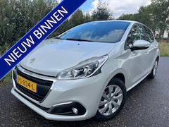 Peugeot 208 - 1.2 PureTech Blue Lion | Parelmoer wit
