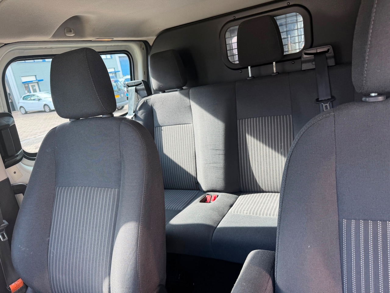 Ford Transit Custom - 290 2.2 TDCI L1H1 Trend Dubbel cabine - AutoWereld.nl