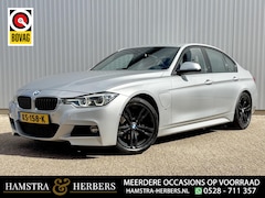 BMW 3-serie - 330e M Sport | HUD | Carplay | Leder | LED