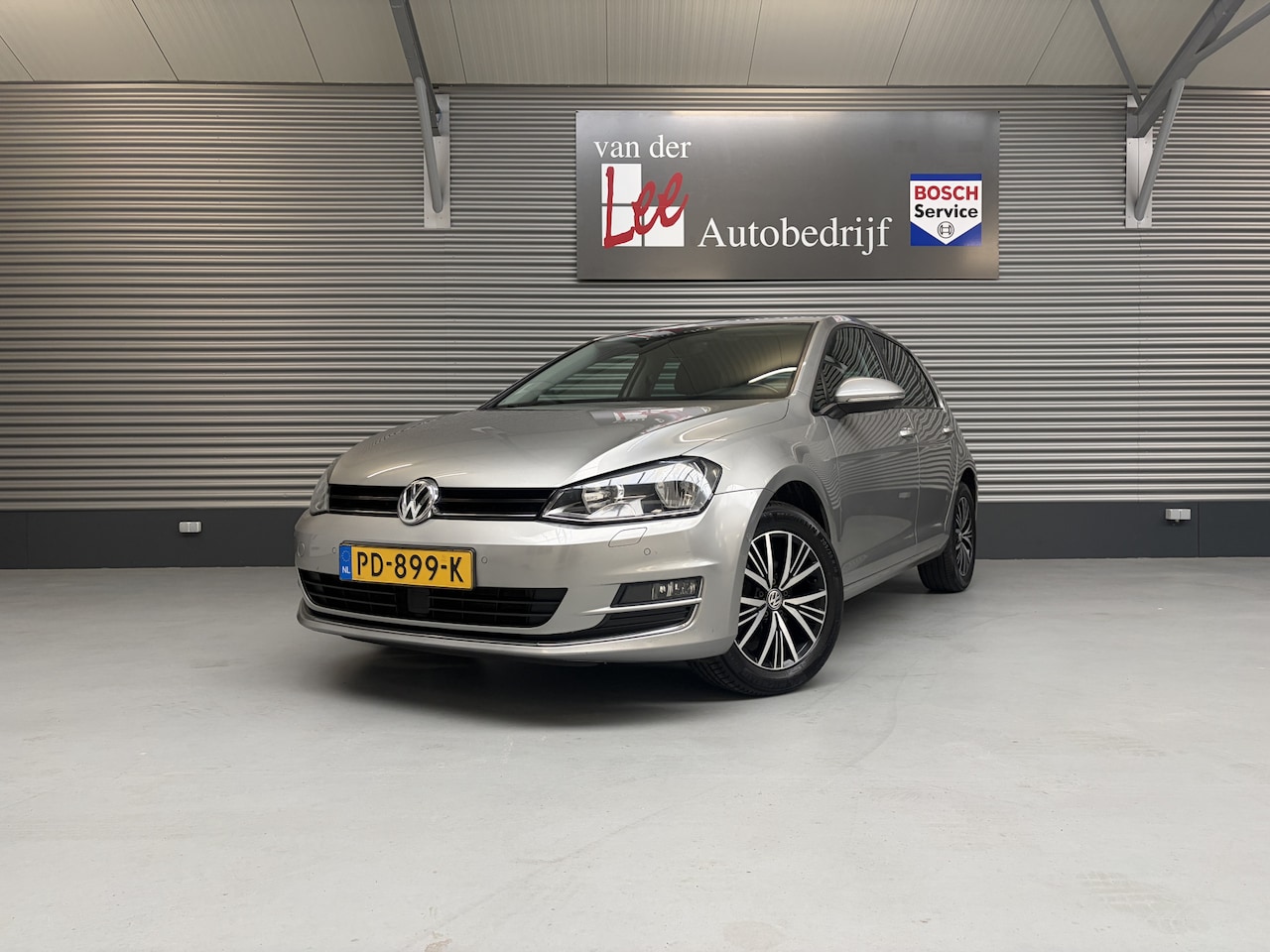 Volkswagen Golf - 1.2 TSI/NAVI/PDC/ADAPTIVE CRUISE/STOEL VERW/ENZ - AutoWereld.nl