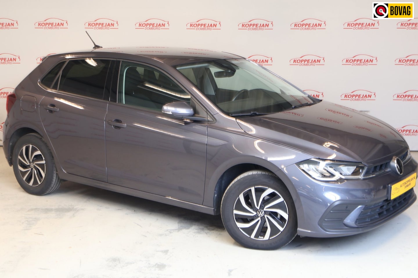 Volkswagen Polo - 1.0 TSI Life Business ACC, LED verlichting, climaatcontr, LMV, Virtual cockpit - AutoWereld.nl