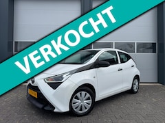 Toyota Aygo - 1.0 VVT-i x-fun 5-Deurs Dealer onderhouden BTW
