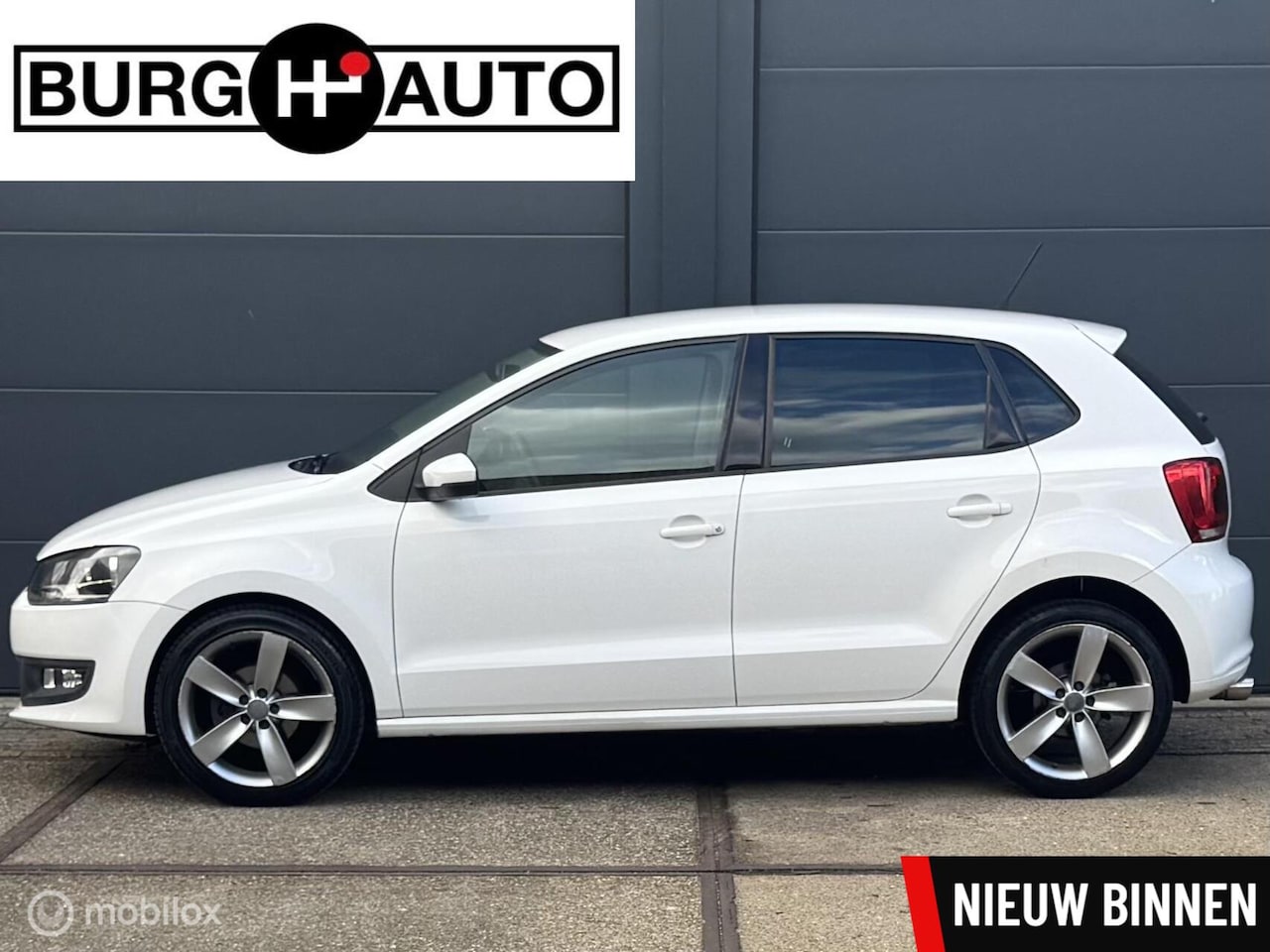 Volkswagen Polo - 1.2 TSI BlueMotion Comfort Edition 5 deurs - 1E EIGENAAR - AIRCO - CRUISE CONTROLE - NAVI - AutoWereld.nl