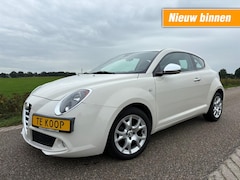 Alfa Romeo MiTo - 0.9 TWINAIR TURBO / EXCLUSIVO / LEDER / NETTE STAAT