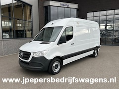 Mercedes-Benz Sprinter - 314 CDI L2 H2 MBUX / Trekhaak / Camera / Carplay navigatie / Airco / 270 Graden achterdeur