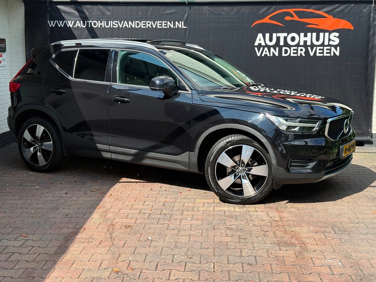 Volvo XC40 - 1.5 T3 R-Design 1.5 T3 R-Design, ACC/Pano/Camera/Trekhaak/Etc - AutoWereld.nl