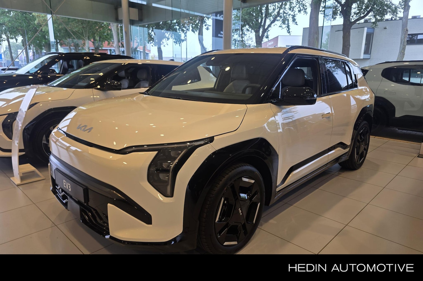 Kia EV3 - GT-Line Business Edition 81.4 kWh | Showroom actie | Roermond | - AutoWereld.nl