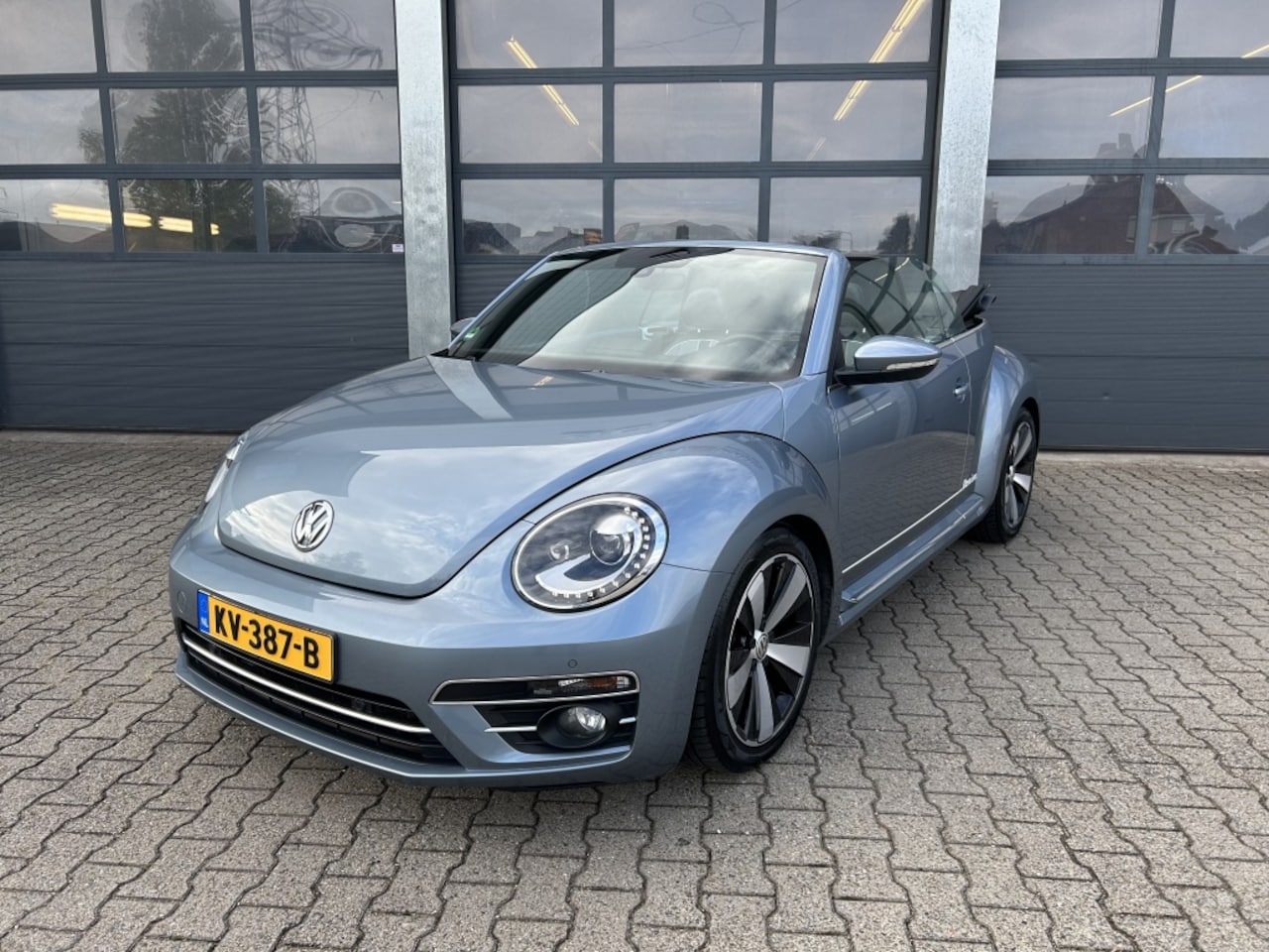 Volkswagen Beetle Cabriolet - 1.4 TSI 150PK BMT 7-DSG Exclusive Series - AutoWereld.nl