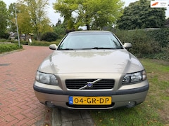 Volvo S60 - 2.4 Edition, Dealer onderhouden, Distributieriem vervangen bij 251000 km, APK 17-07-2027