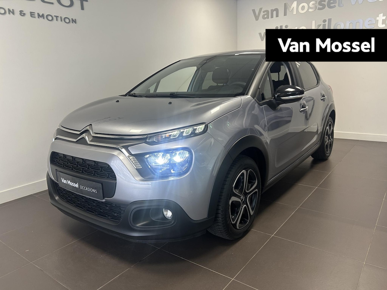 Citroën C3 - 1.2 PureTech Feel | Navigatie | Climate control | Apple Carplay/Android Auto - AutoWereld.nl