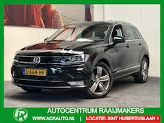 Volkswagen Tiguan - 2.0 TSI 4MOTION HIGHLINE AUTOMAAT PANORAMADAK TREKHAAK NAVIGATIE ADAPTIVE CRUISE CONTROL S