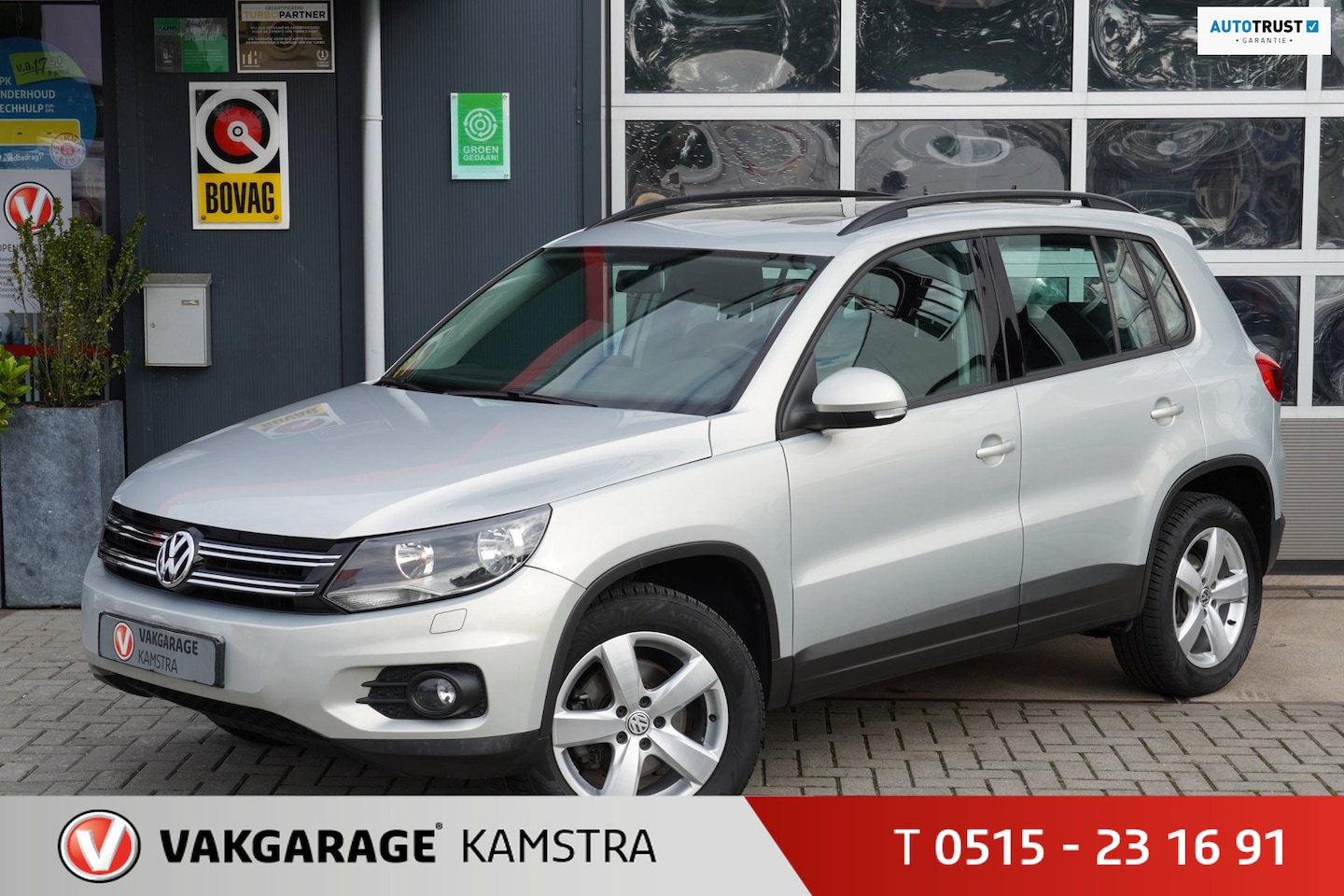 Volkswagen Tiguan - 2.0 TSI 180PK DSG 4motion Pano/Winterp/Cam - AutoWereld.nl