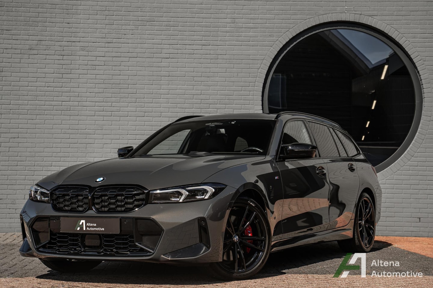 BMW 3-serie Touring - M340i xDrive BTW, M-sport stoelen, Harman Kardon, 360 camera, panoramadak, comfort acces - AutoWereld.nl