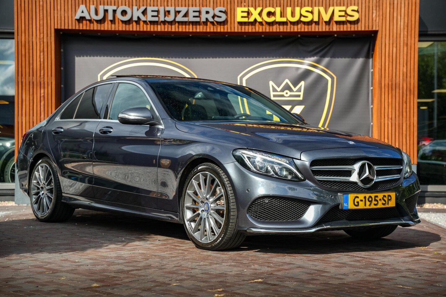 Mercedes-Benz C-klasse - 200 Prestige AMG Panoramadak Leer Camera Stoelverw. Navigatie Cruise - AutoWereld.nl
