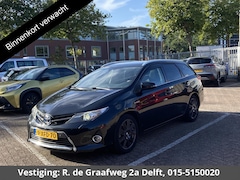 Toyota Auris Touring Sports - 1.8 Hybrid Lease | Leder | Stoelverwarming | Parkeersensoren | Navigatie | Panoramadak |