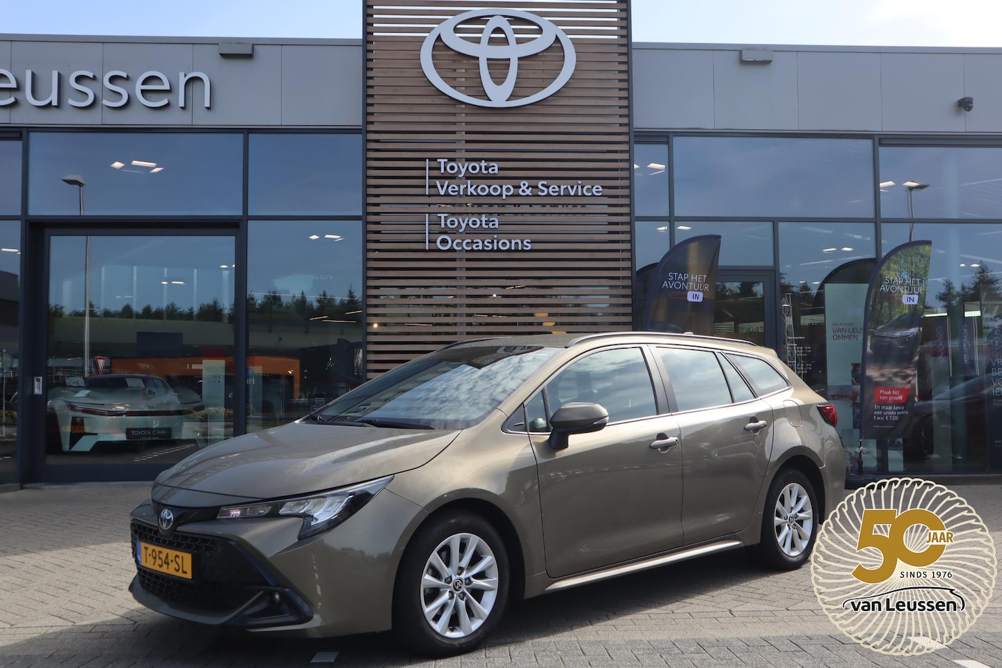 Toyota Corolla Touring Sports - Hybrid 140 Active NL-AUTO 1E EIGENAAR CAMERA APPLE/ANDROID AD-CRUISE DAB+ LM-VELGEN - AutoWereld.nl