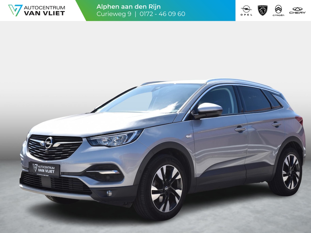 Opel Grandland X - 1.2 Turbo Innovation | AUTOMAAT | 130 PK | TREKHAAK | PARKEERSENSOREN MET CAMERA | CLIMATE - AutoWereld.nl