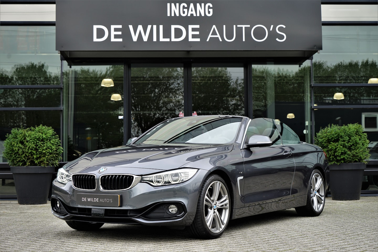 BMW 4-serie Cabrio - 428i M Sport Nekverwarming Trekhaak Harman/Kardon Head-up Keyless - AutoWereld.nl