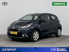 Toyota Aygo - 1.0 VVT-i x-play | Parkeercamera | Airco | Metallic Lak |