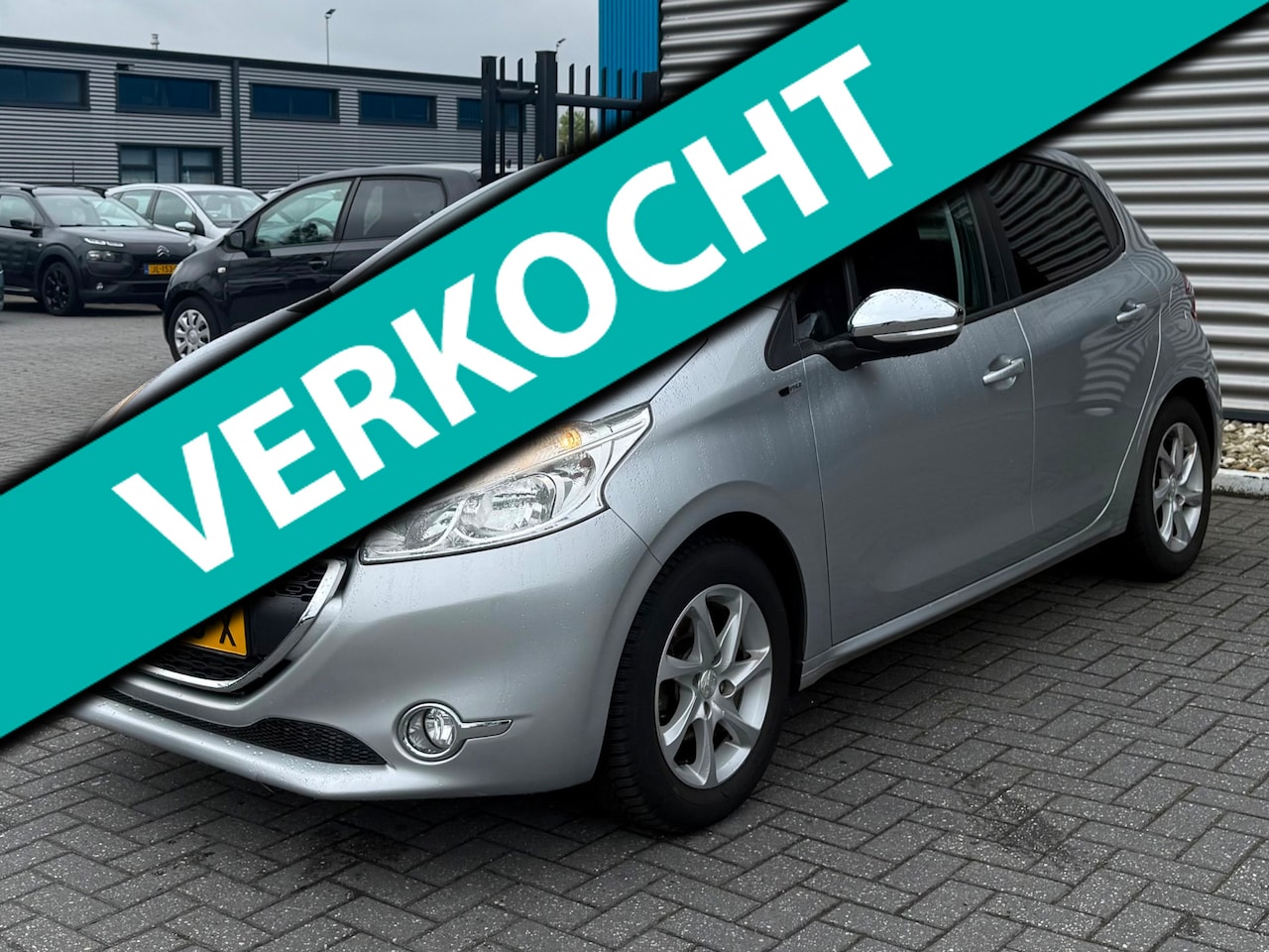 Peugeot 208 - 1.2 PureTech Style 1.2 PureTech Style - AutoWereld.nl