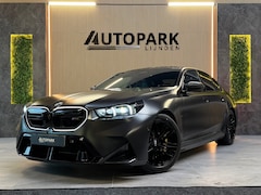 BMW M5 - 5-serie CARBON|KERAMISCH|AKRA|BOWERS & WILKNIS|727PK|FABRIEKSGARANTIE|BOMVOL