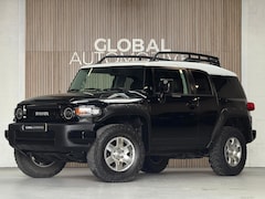 Toyota FJ Cruiser - 4.0 V6 VVT-I - LEER - NAVI