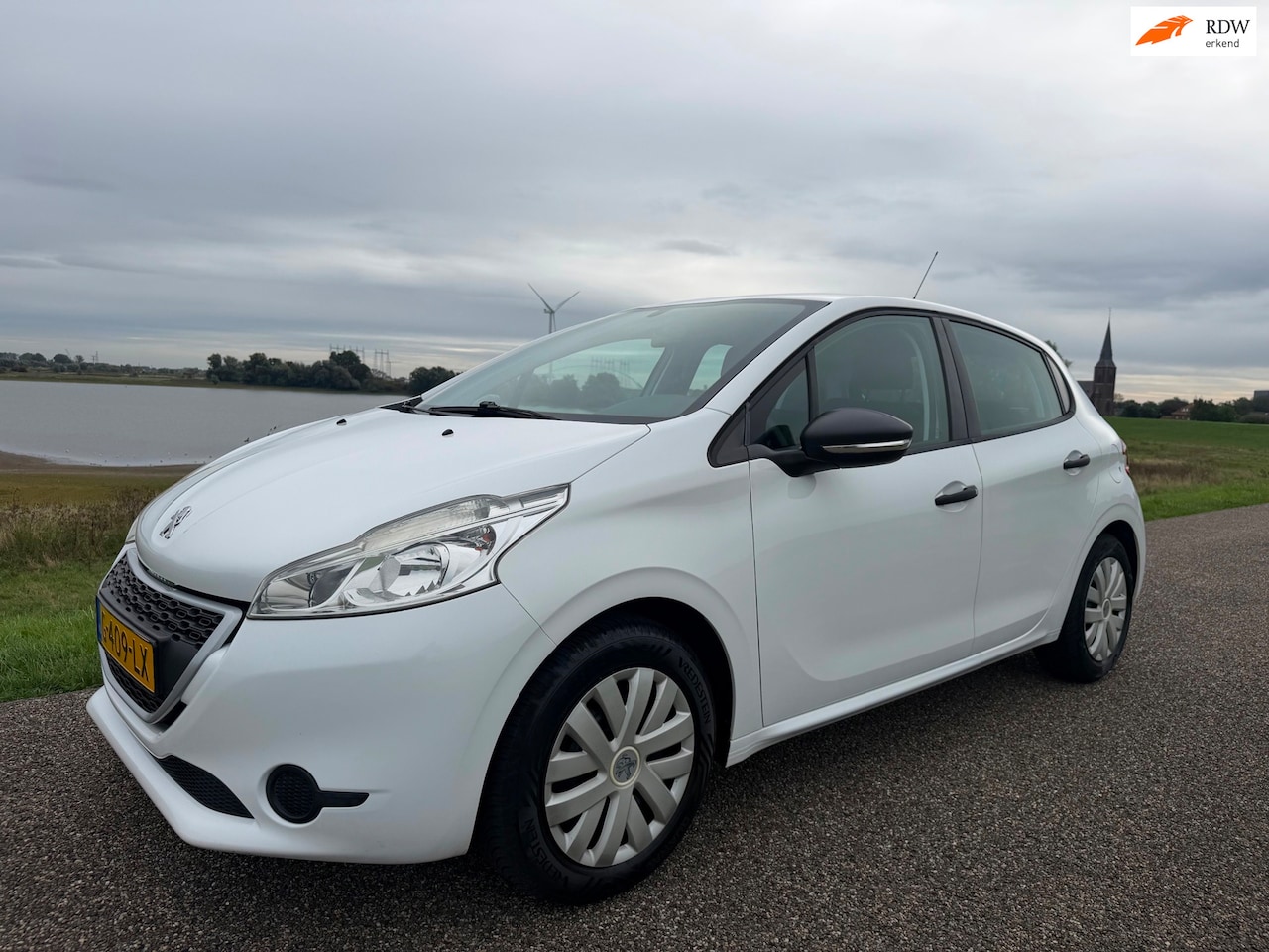Peugeot 208 - 1.0 PureTech Access Airco - AutoWereld.nl
