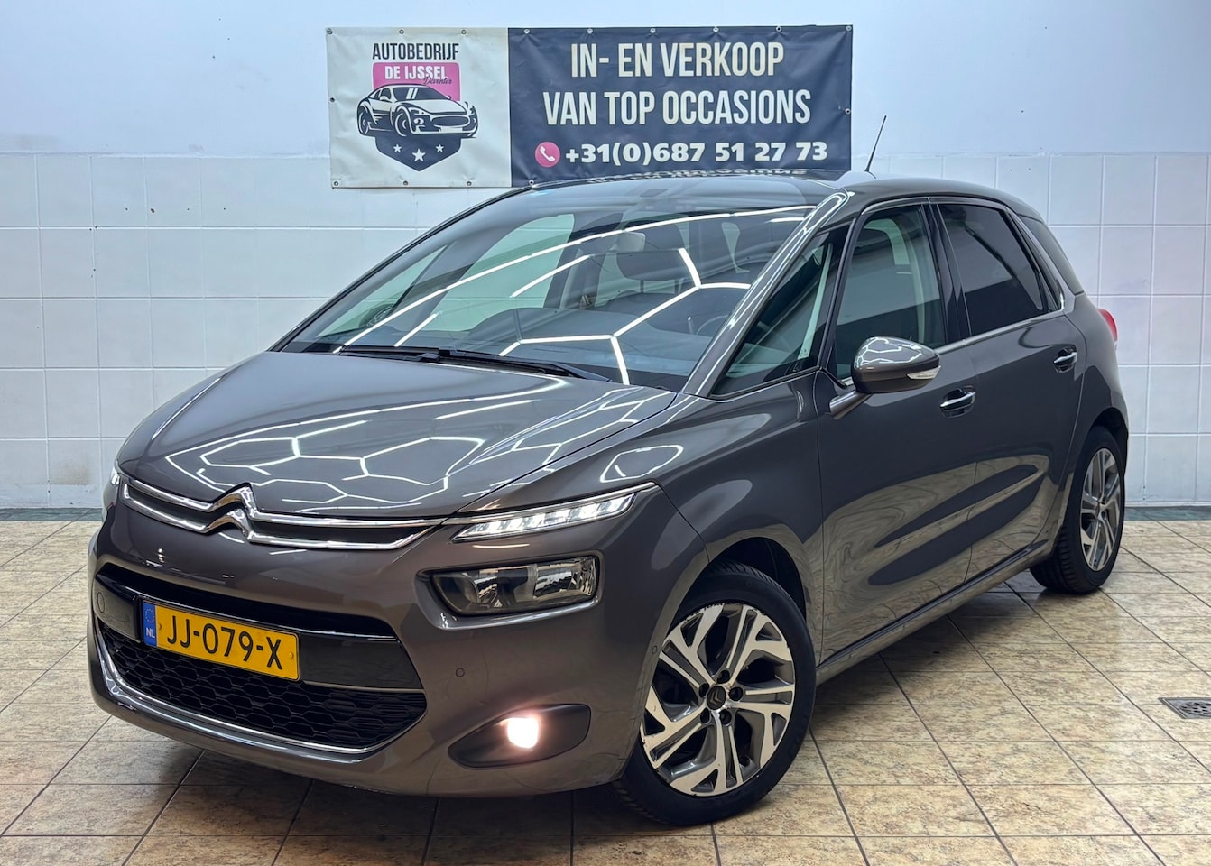 Citroën C4 Picasso - 1.6 e-THP Intensive / GARANTIE / 2DE EIG /TOP STAAT - AutoWereld.nl