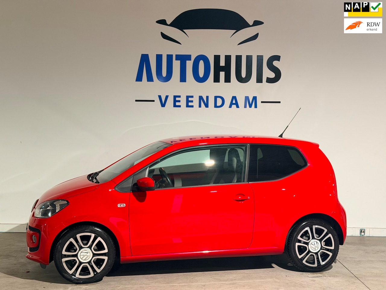 Volkswagen Up! - 1.0 high up! 31.192 KM NAP UNIEK! - AutoWereld.nl