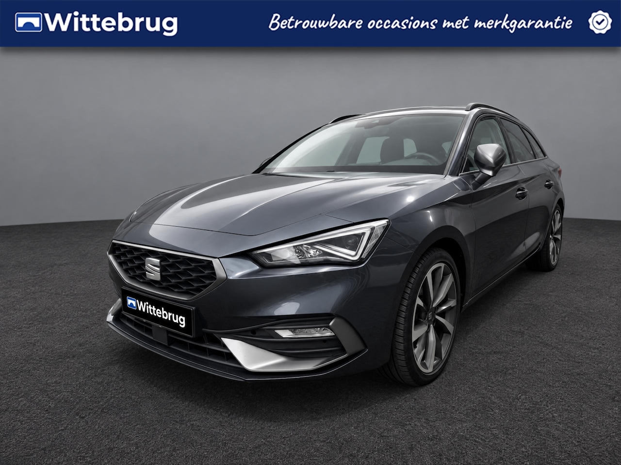 SEAT Leon Sportstourer - 1.5 eTSI 150pk FR Business Tech DSG Automaat Winter+ Tech pakket / Navigatie / Clima / Car - AutoWereld.nl