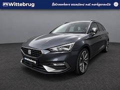 SEAT Leon Sportstourer - 1.5 eTSI 150pk FR Business Tech DSG Automaat Winter+ Tech pakket / Navigatie / Clima / Car