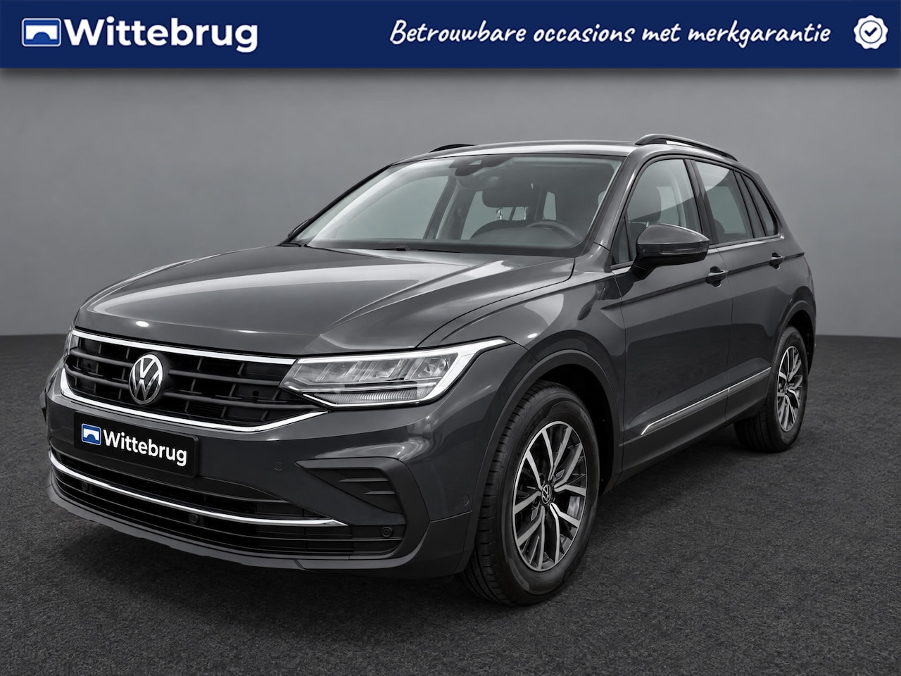 Volkswagen Tiguan - 1.5 TSI 150 pk Life / Voorstoelen, verwarmbaar / Achteruitrijcamera / Bluetooth Telefoonvo - AutoWereld.nl