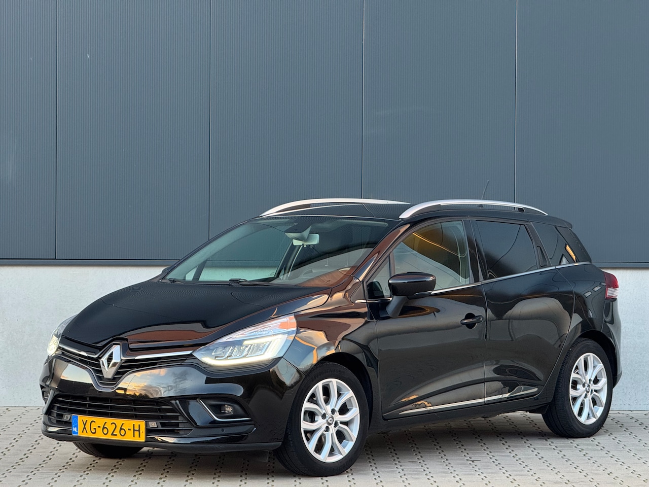 Renault Clio Estate - 0.9 TCe Intens - AutoWereld.nl