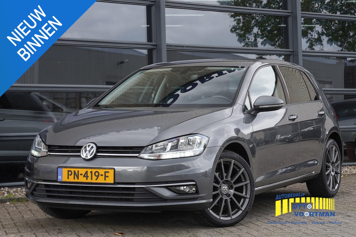 Volkswagen Golf - 1.0 TSI Comfortline 1.0 TSI Comfortline - AutoWereld.nl
