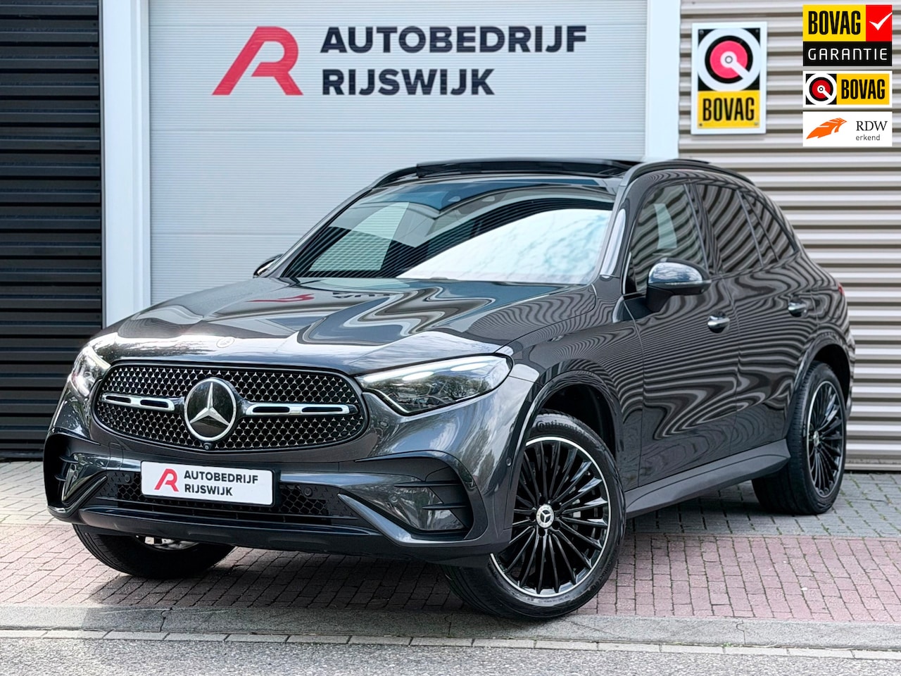 Mercedes-Benz GLC-klasse - 400e 4MATIC AMG Pano/Memory/Burmester - AutoWereld.nl