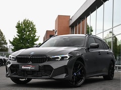 BMW 3-serie Touring - 330e xDrive 292pk M-Sport+Pro Schaalstoelen Dravit Pano Trekhaak 19-inch
