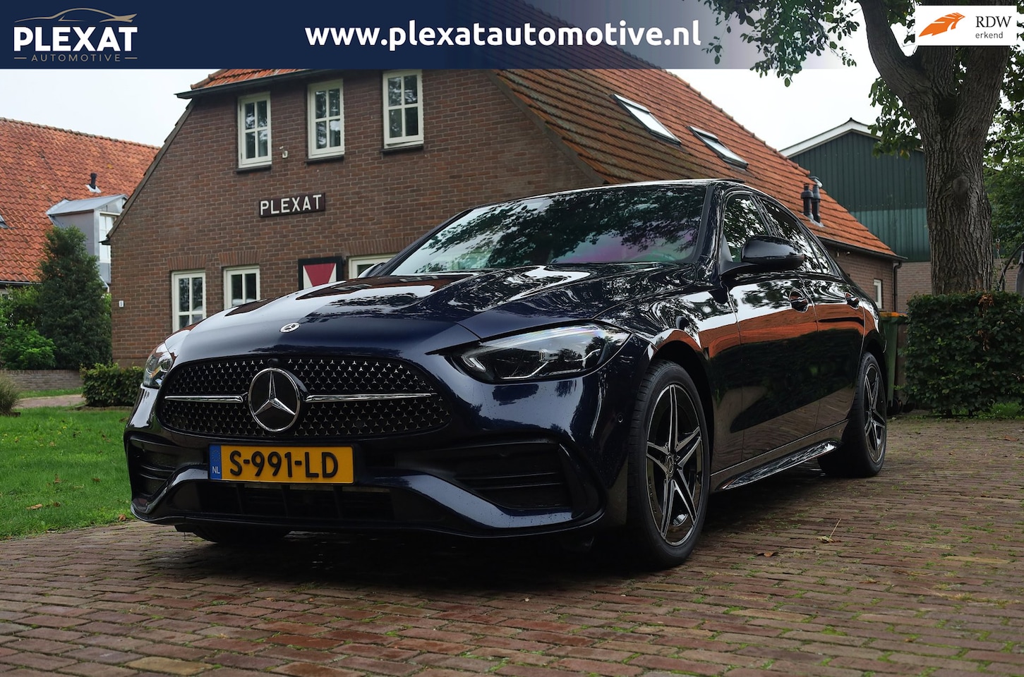 Mercedes-Benz C-klasse - 300 e AMG Line Limited Aut. | AMG-Pakket | Panorama | Luxe leder | Stoelverwarming | Carbo - AutoWereld.nl