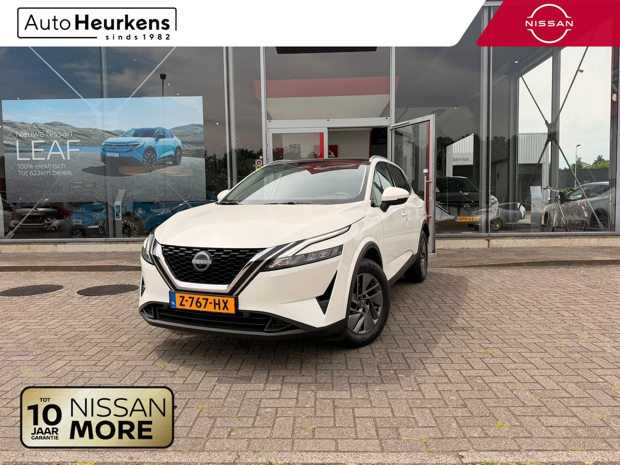 Nissan Qashqai - MHEV 140 Acenta | PANORAMADAK | APPLE CARPLAY/ANDROID AUTO | CAMERA | 17 INCH | - AutoWereld.nl
