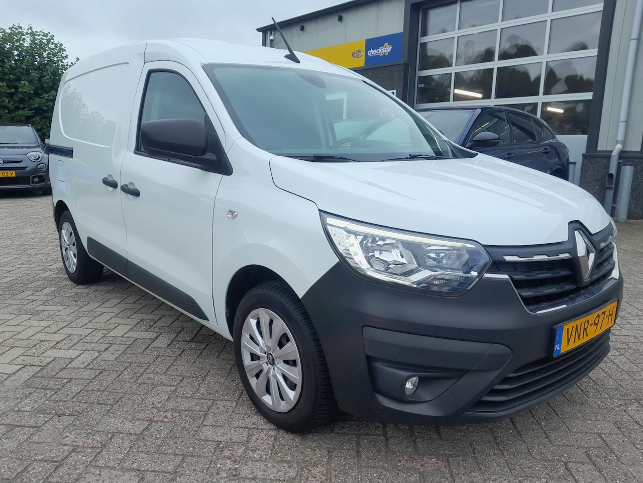 Renault Express - 1.5 dCi 75 Comfort - Airco - Trekhaak - Pdc - AutoWereld.nl