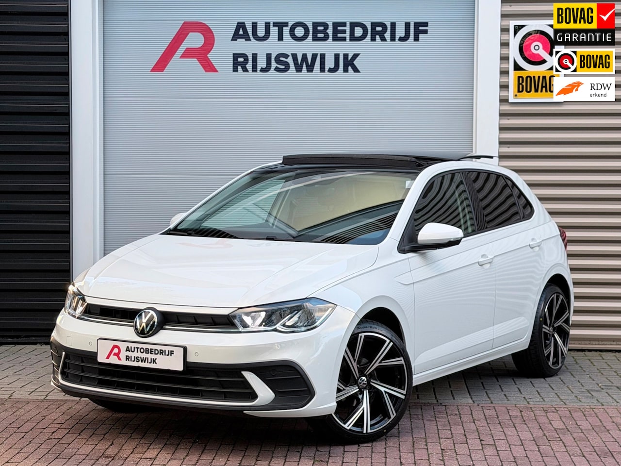 Volkswagen Polo - 1.0 TSI Life Pano/AppleCarPlay/Led - AutoWereld.nl