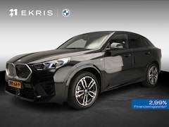 BMW iX2 - eDrive20 | M-Sportpakket | LED | Navigatie | Sportstoelen | Elektr. zetels | Keyles go | D