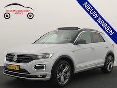 Volkswagen T-Roc - 1.5 TSI Sport R-LINE / AUTOMAAT / NWE D-RIEM / PANORAMADAK / TREKHAAK / FULL LED / CAMERA