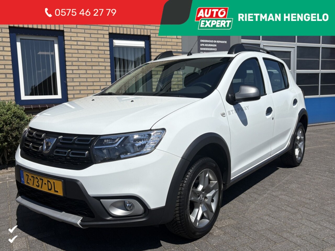 Dacia Sandero - 0.9 TCe Tech Road STOELVERW-NAVI-BT - Onderhoudsvrije ketting - AutoWereld.nl