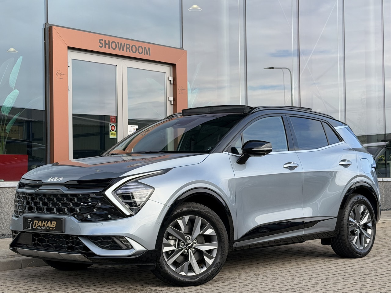 Kia Sportage - 1.6 T-GDi Hybrid GT-PlusLine | Vol Opties! | 1650KG Trekgewicht | H/K | PANO - AutoWereld.nl
