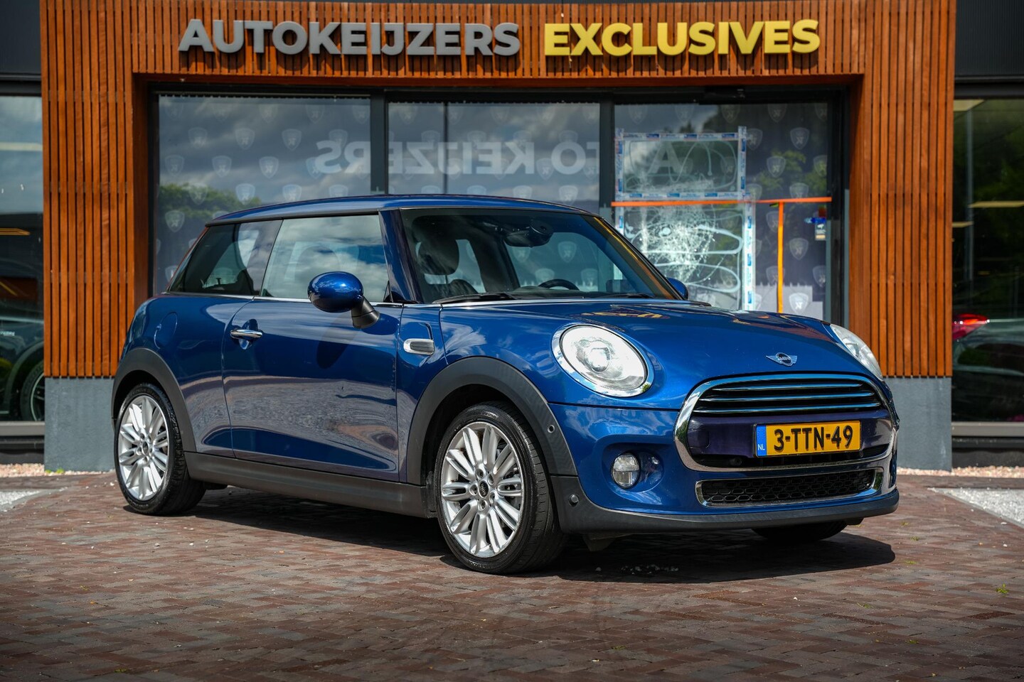 MINI 3-Deurs - 1.5 Cooper D Chili HeadUp Navi LED Leer Cruise Clima - AutoWereld.nl