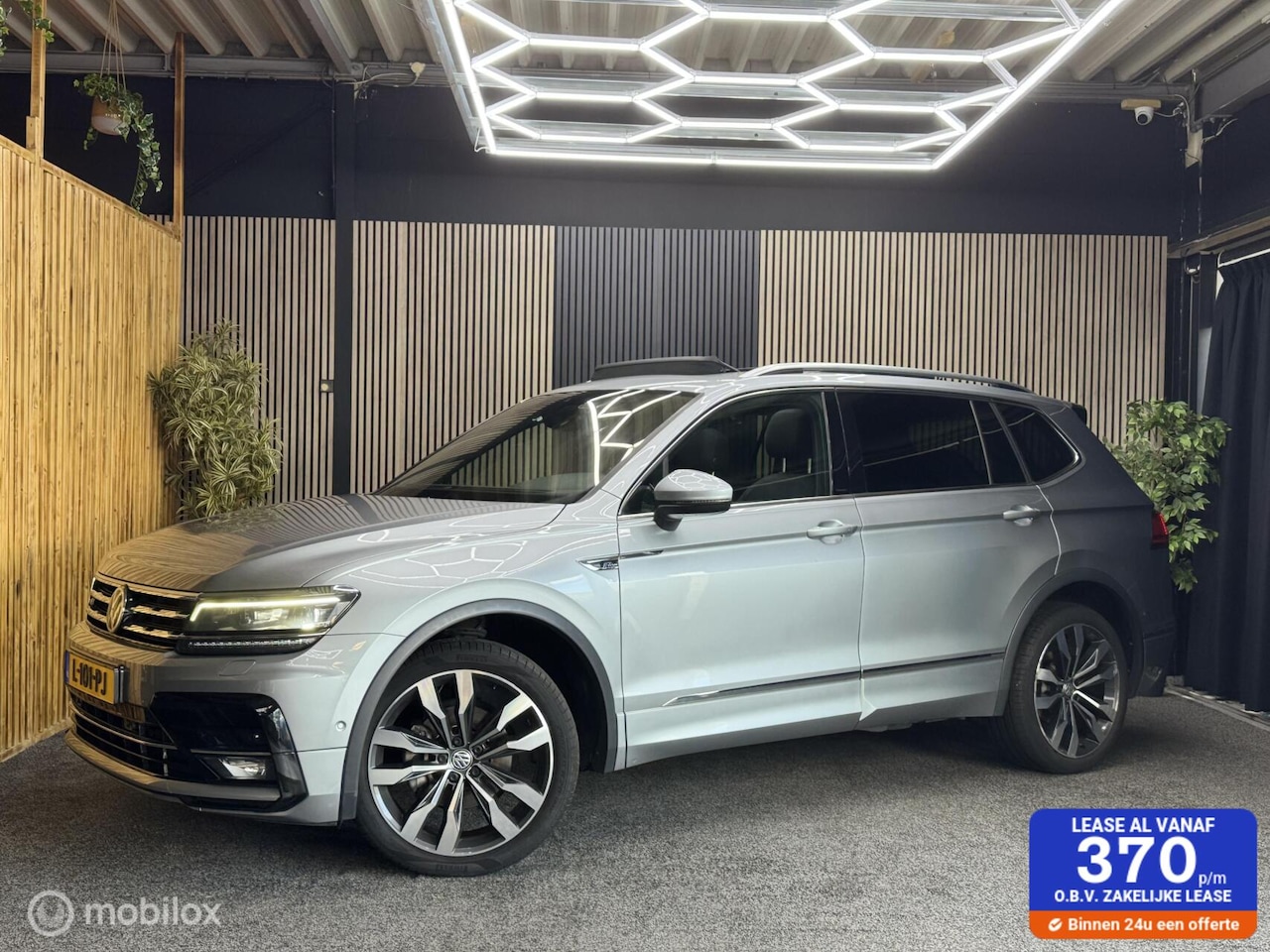 Volkswagen Tiguan Allspace - 1.5 TSI Highline Business R 7p. 1.5 TSI Highline Business R 7p. - AutoWereld.nl