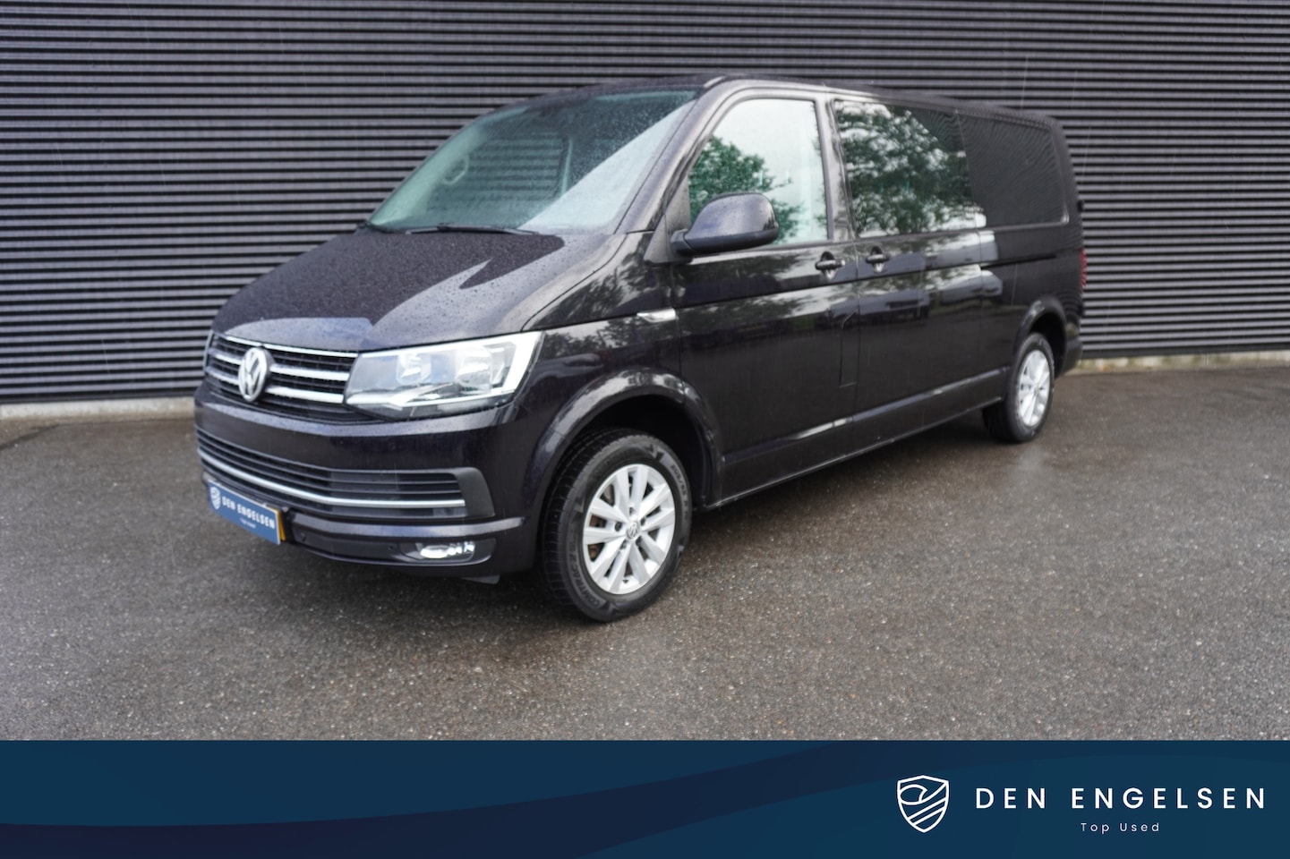 Volkswagen Transporter - 150pk Euro6 Automaat L2H1 Dubbele cabine 2x Schuifdeur Highline Camera Navigatie Apple car - AutoWereld.nl