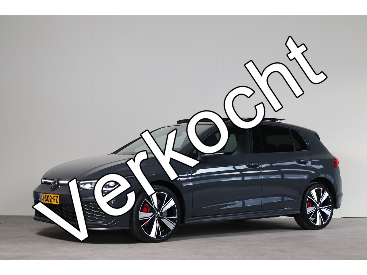 Volkswagen Golf - 1.4 eHybrid GTE NL-Auto!! Schuifdak I Leder I Apple - AutoWereld.nl